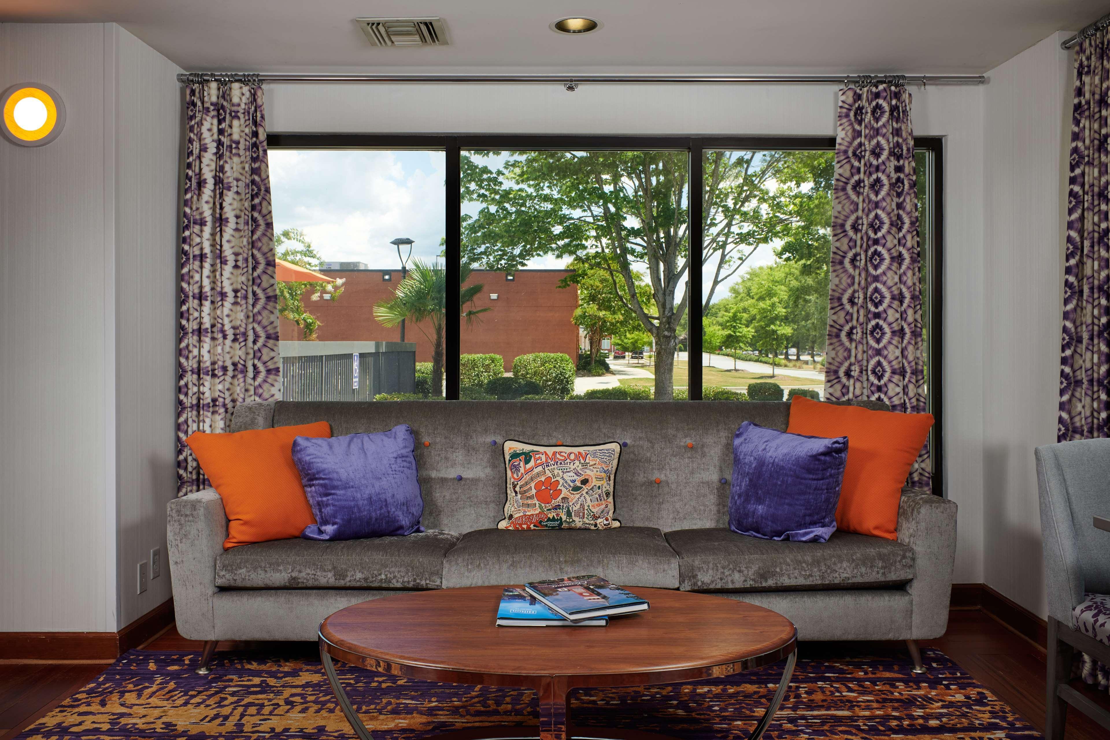 Hampton Inn Клемсон Экстерьер фото