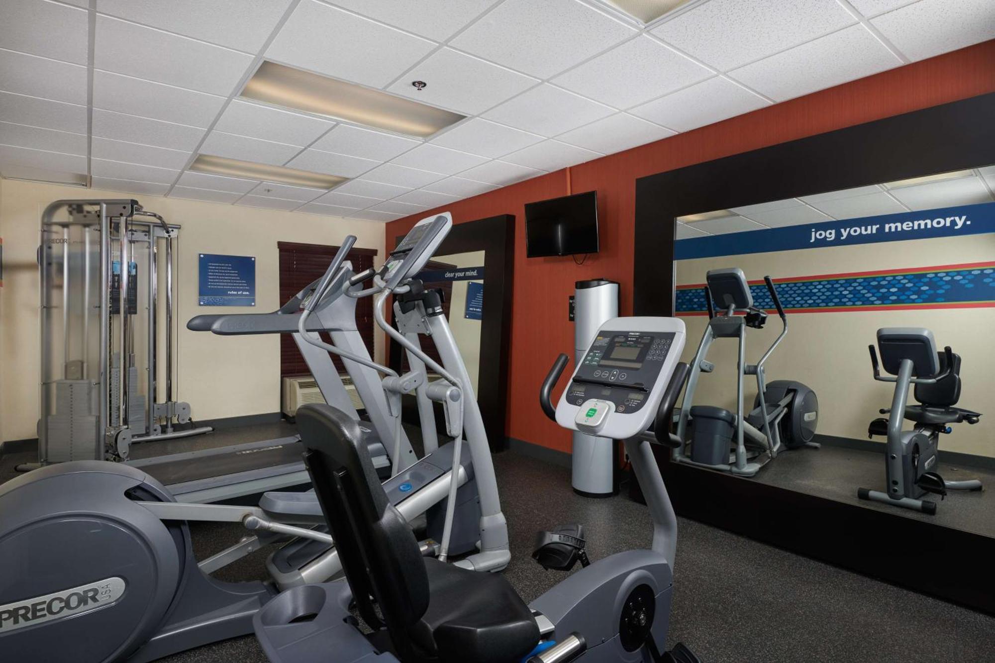 Hampton Inn Клемсон Экстерьер фото